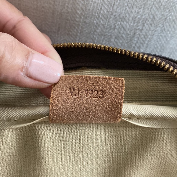 Authentic Louis Vuitton Deauville Handbag - Picture 10 of 14